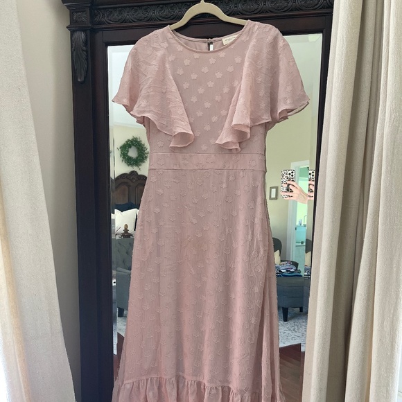 orange creek Dresses & Skirts - NeeSee's Dresses Blush Pink Size Small Modest